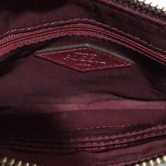 FOSSIL Issue No. 1954 Leather Crossbody, Boho, Oxblood Color, Key Dangler - Picture 10 of 10